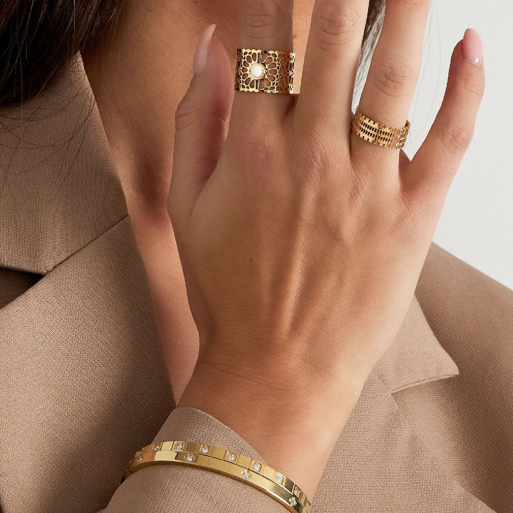 Ring mandela met witte steen - Goud Ringen
