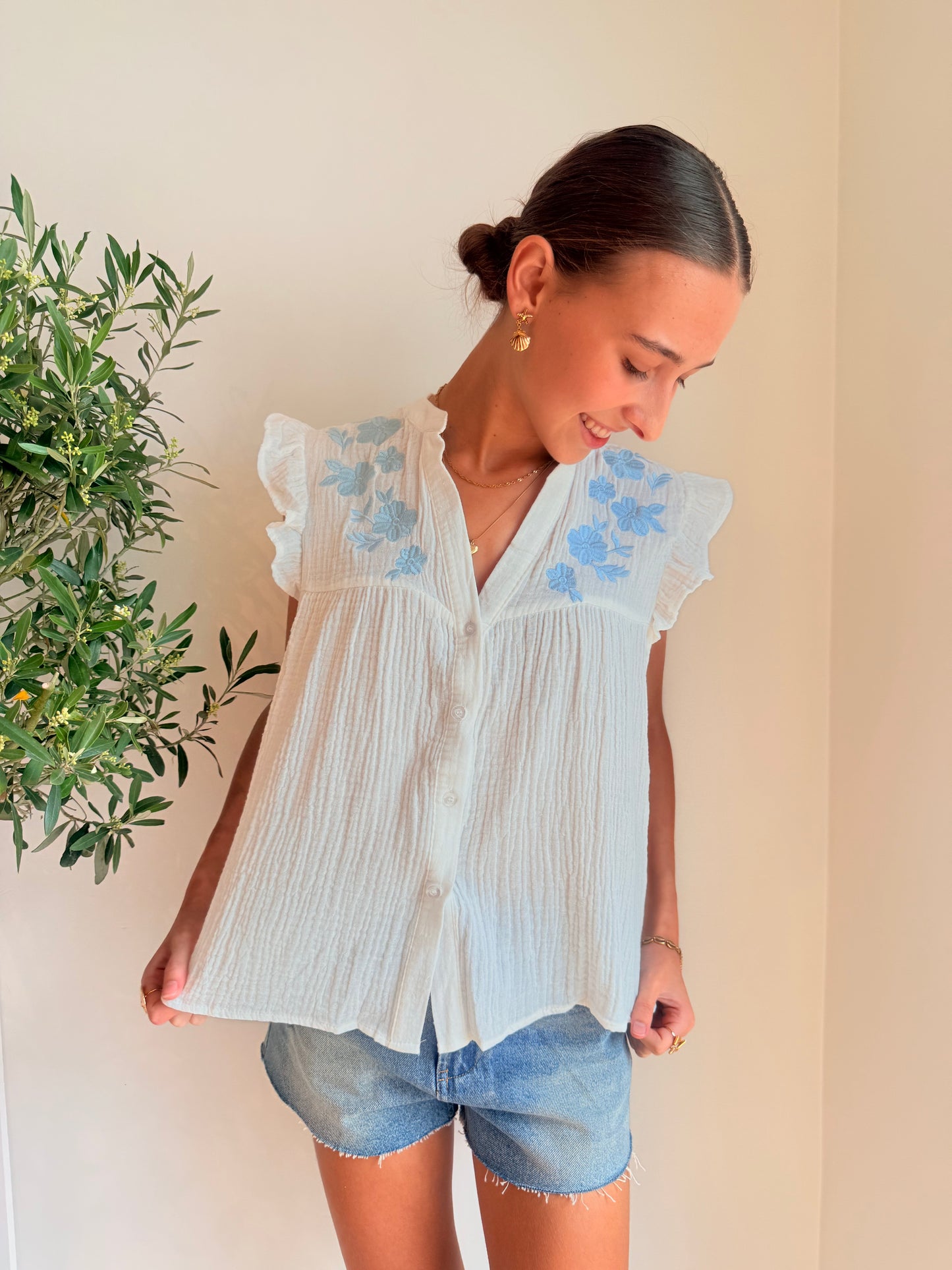 Witte Cotton Gauze Embroidered Blouse Blouse