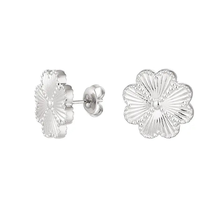 Oorbellen bloem - Zilver oorbellen