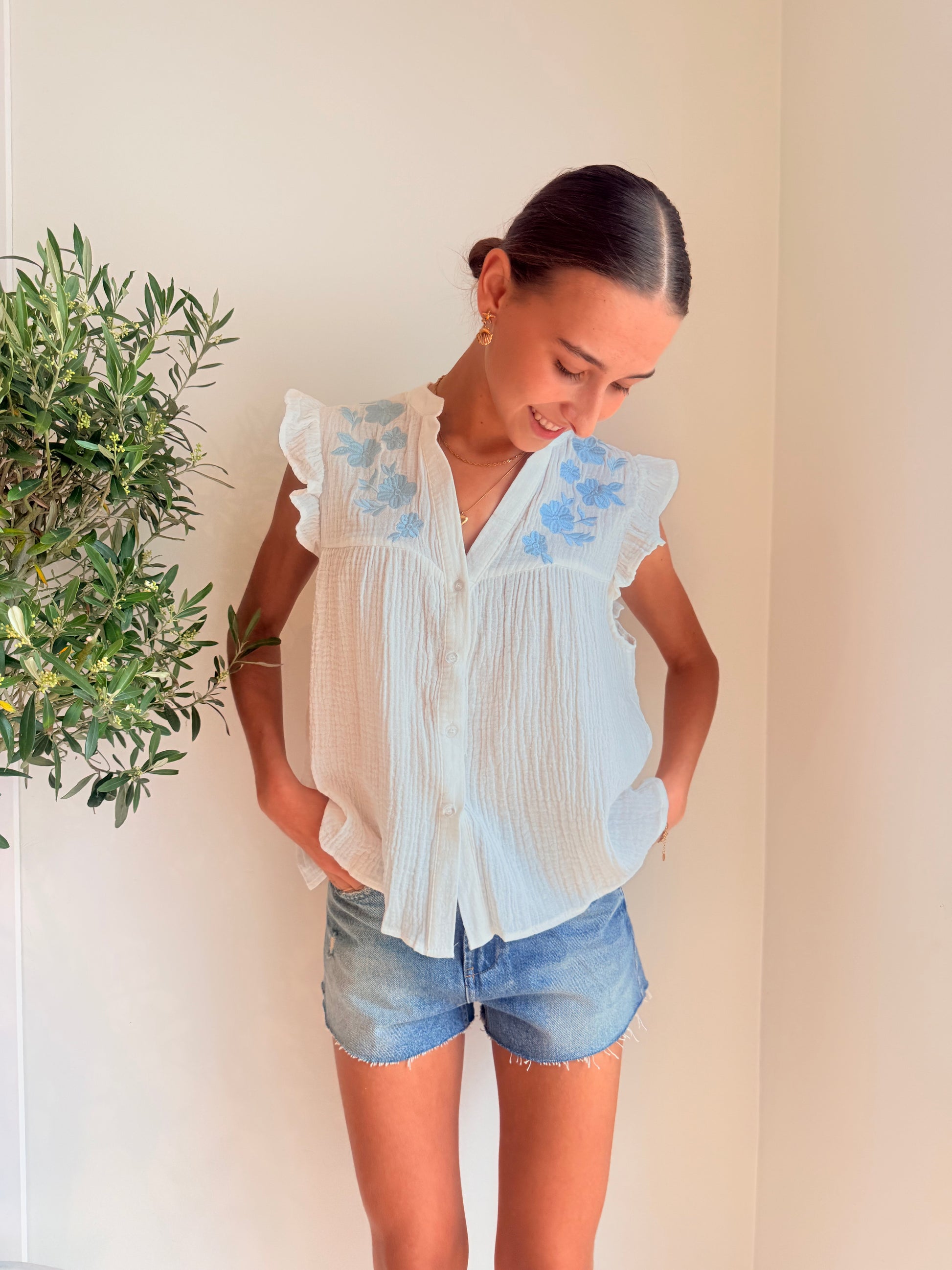 Witte Cotton Gauze Embroidered Blouse Blouse