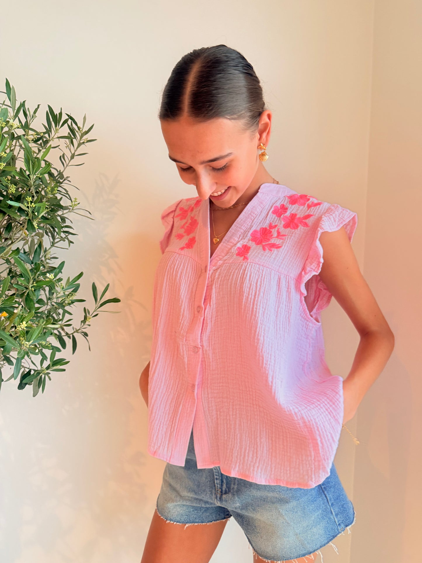 Roze Cotton Gauze Embroidered Blouse Blouse