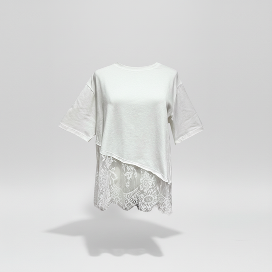 T-shirt Wit Asymmetrisch met Lace Top