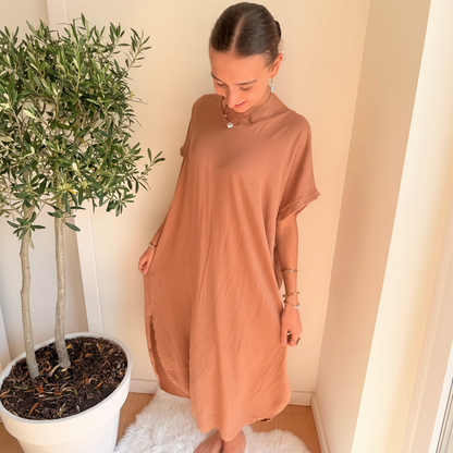 Midi Dress Korte Mouwen | One Size 36-48 Camel Jurken